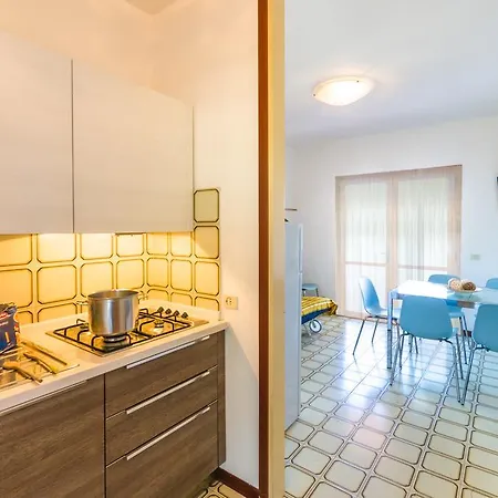 Sole Apartment *
